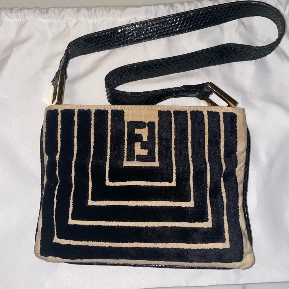 Fendi shoulder bag vintage black/white gold hardware